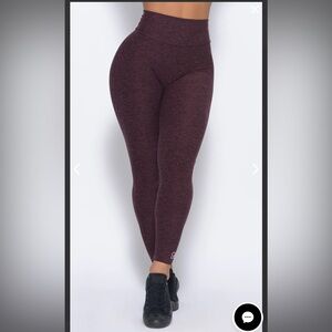 Bombshell sportswear Boost leggings colour port